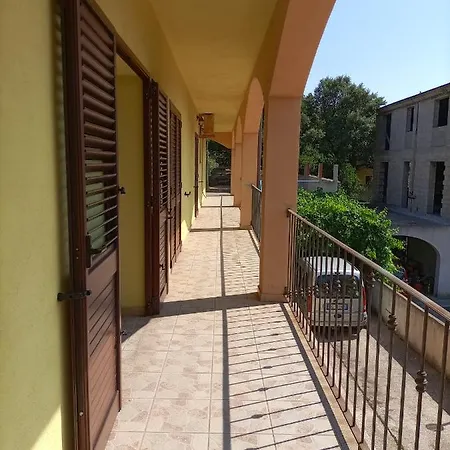 Casa Golloi Guest house
